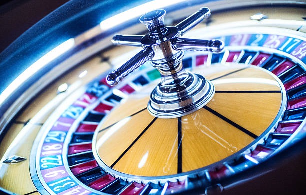 Captain's Bounty slot game interface showing reel layout and bonus feature trigger